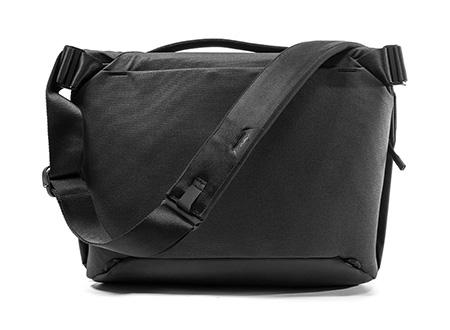 PEAK DESIGN EVERYDAY MESSENGER 13” V2 BLACK
