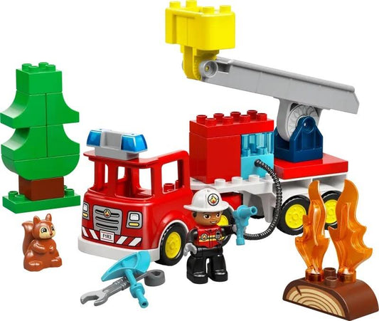 LEGO - CAMIÃO DOS BOMBEIROS COM MANGUEIRA E BOMBEIRO 10473