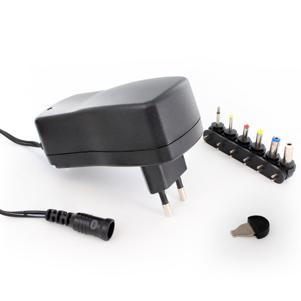 METRONIC TRANSFORMADOR UNIVERSAL 2200MA + USB